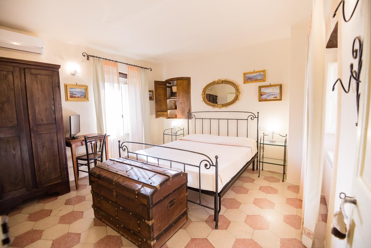 Nena Al Borgo Castello Bed & Breakfast Pico Luaran gambar