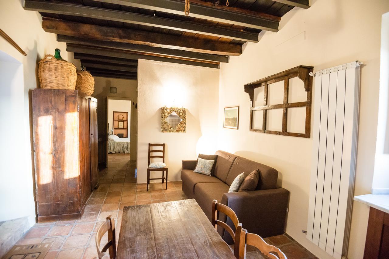 Nena Al Borgo Castello Bed & Breakfast Pico Luaran gambar
