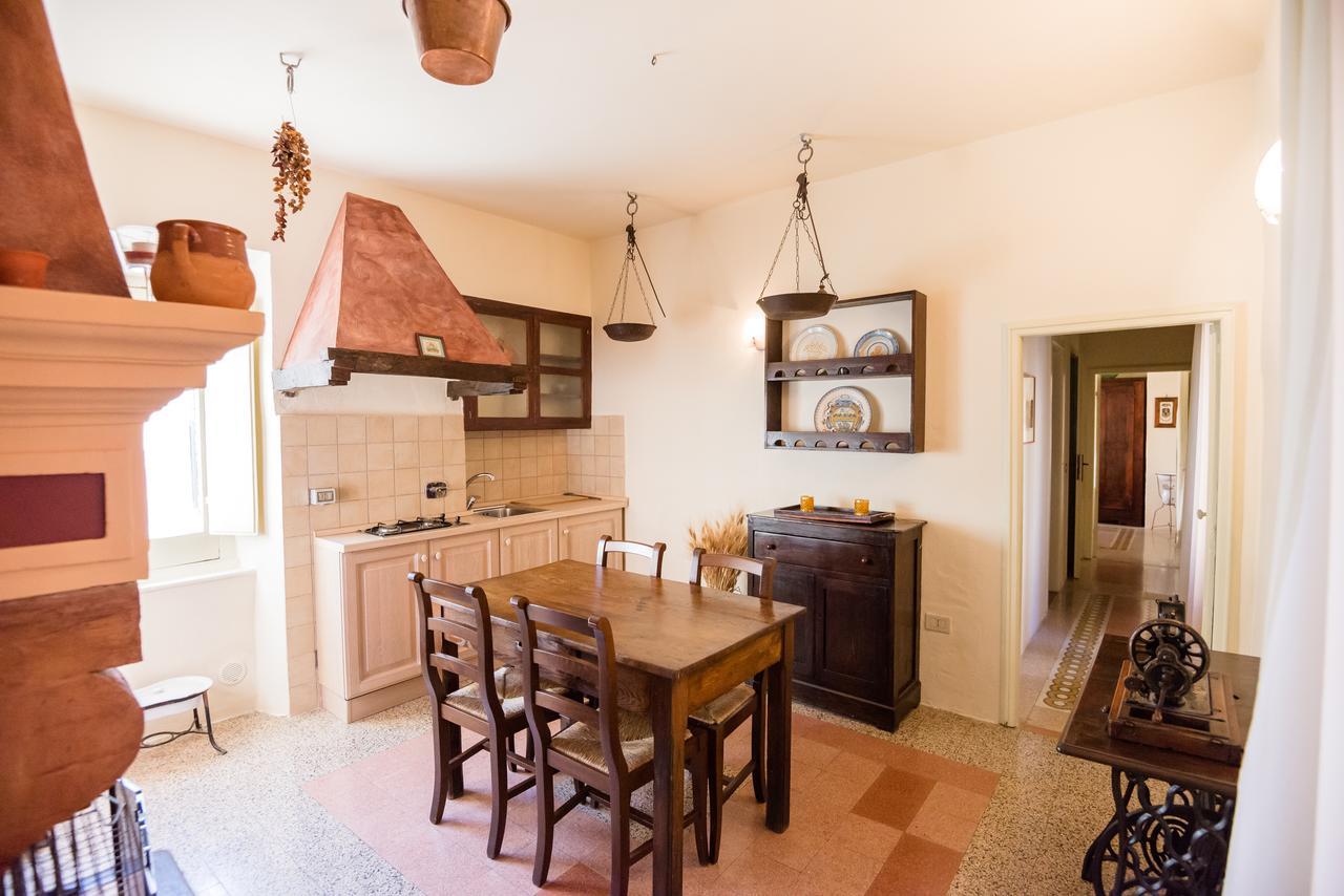 Nena Al Borgo Castello Bed & Breakfast Pico Luaran gambar